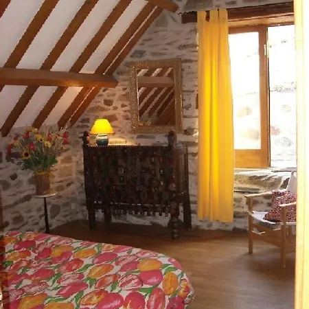 Grange Lumineuse - Hautes Pyrenees *