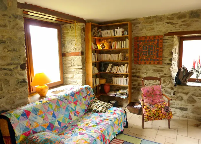 Grange Lumineuse - Hautes Pyrenees 펜션 Betpouey